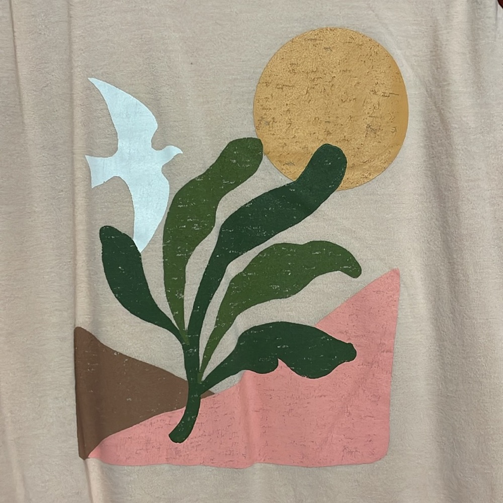 Sonoma Women's Graphic Raglan Top - Cream and Red - Picture 2 of 2
